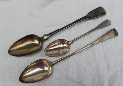 A George IV silver fiddle pattern serving spoon, London, 1812,