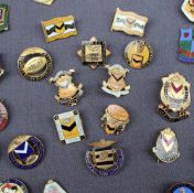 Assorted Newport Rugby Supporters Club pin badges including 1928-9, 1929-30, 1931-32, 1933-34,