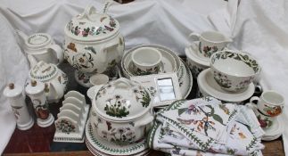 A Portmeirion Botanic Garden part dinner and tea set