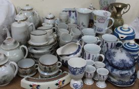 A Japanese part tea service together with kitchenware etc