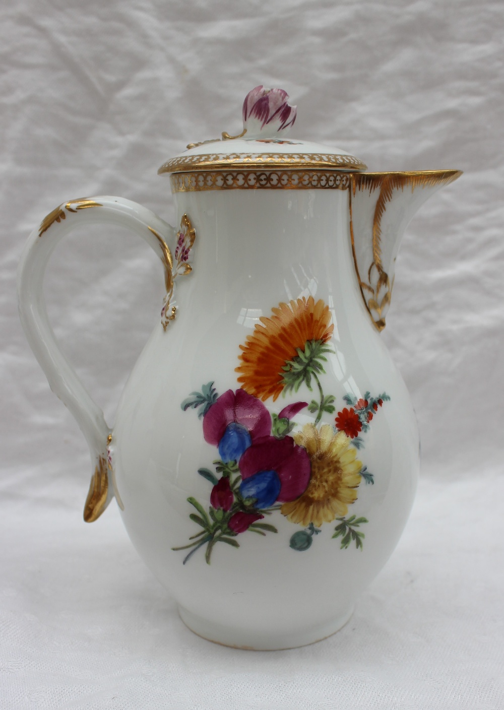 A Meissen porcelain part tea and coffee service, - Image 9 of 30