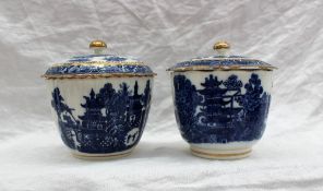 An 18th century Caughley "pagoda" pattern blue and white sucrier and cover,