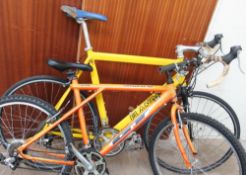 A GT Arrowhead gentleman's bicycle together with a Flanders, an Apollo cafe 1 bicycle,