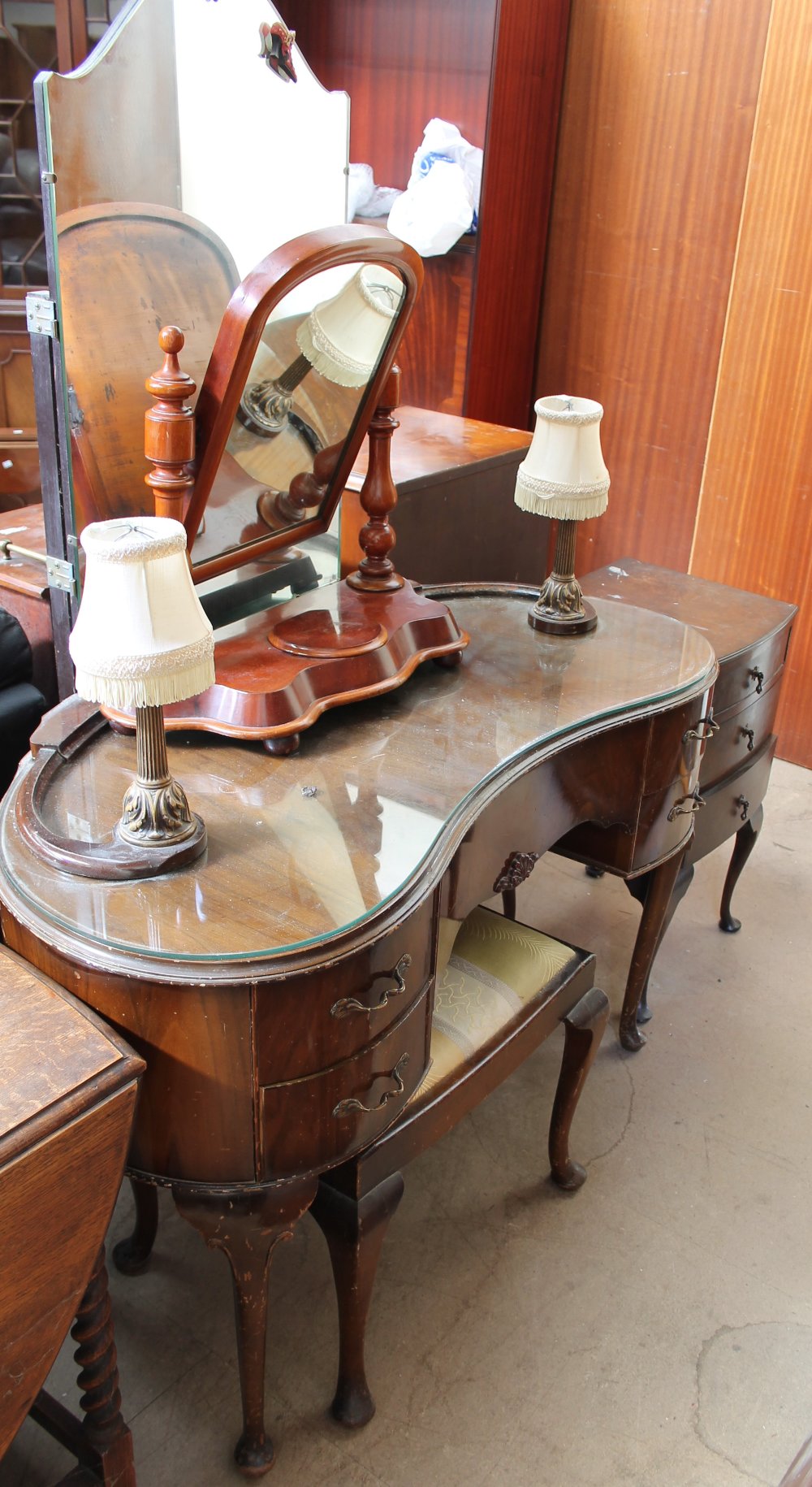 A 20th century walnut bedroom suite comprising two wardrobes and a dressing table together with a - Image 3 of 4