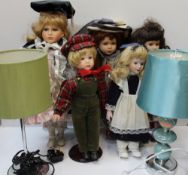 Assorted modern collectors dolls and table lamps