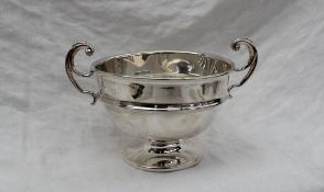 A George V silver twin handled sugar basin,