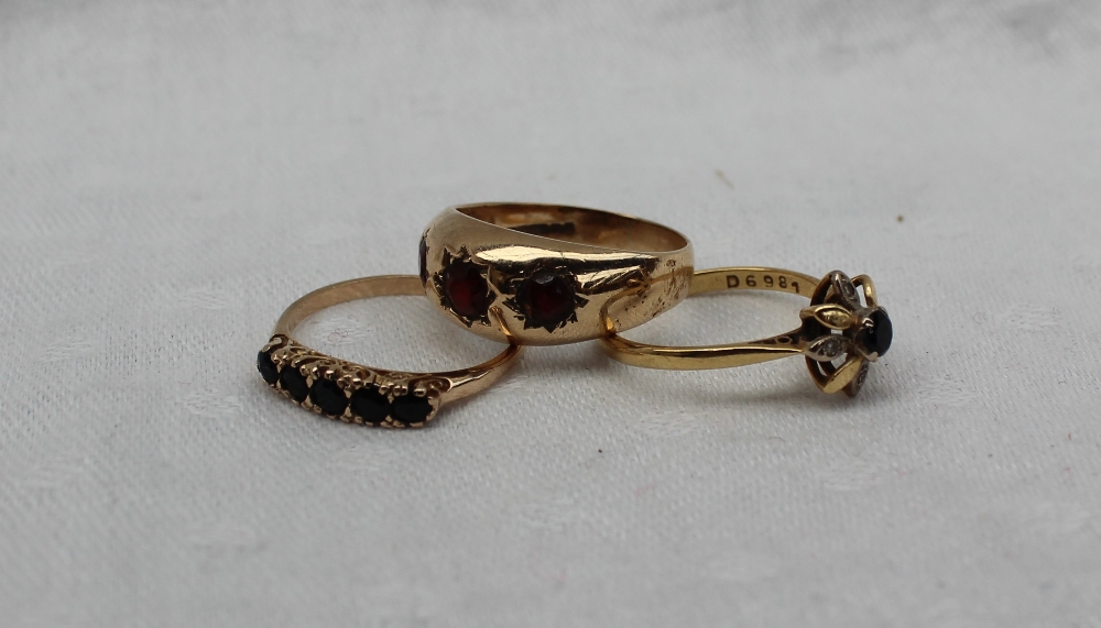 A 9ct gold garnet set gypsy ring, - Image 2 of 3