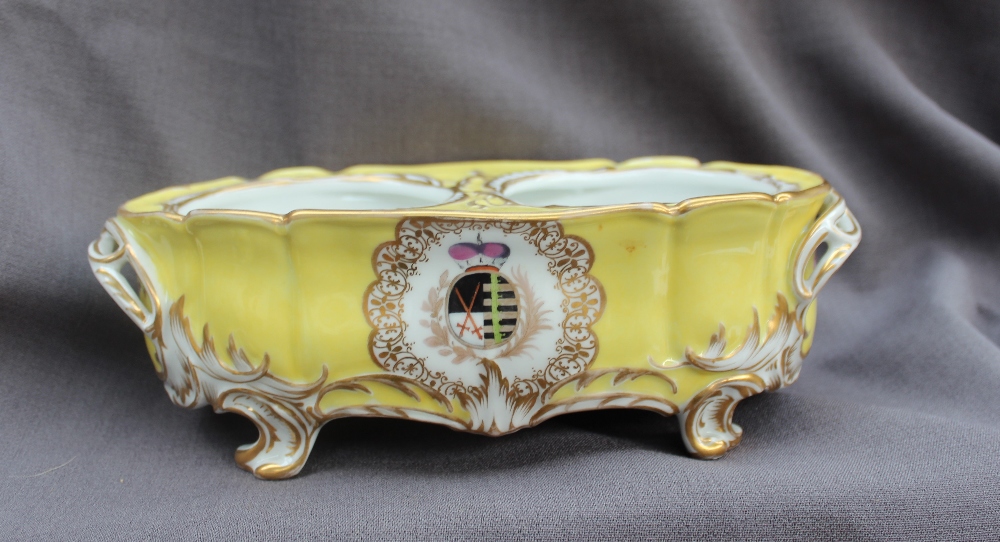 A 19th century continental porcelain oil and vinegar set in an oval stand, - Image 7 of 9