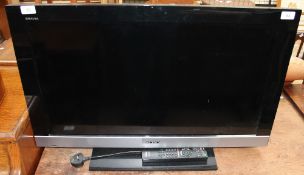 A Sony 32" LCD television (sold as seen,