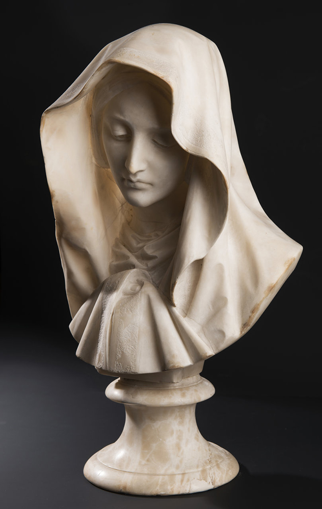 UNKNOWN ITALIAN MASTER: YOUNG LADY WITH A VEIL Around 1850; Italy 61 cm An alabaster bust of a young - Image 4 of 5