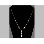 A 1930'S 9CT YELLOW GOLD AND PEARL NECKLACE, chain comprising of six pearls interspaced with
