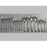 A COLLECTION OF GEORGIAN SILVER FIDDLE PATTERN FLATWARE, LONDON, VARIOUS DATES AND MAKERS,