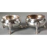 A PAIR OF GEORGE II SILVER OPEN SALTS, LONDON 1752, DAVID HENNELL, with gardrooned applied rims,