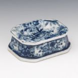 Chinese Blue and White Brush Washer