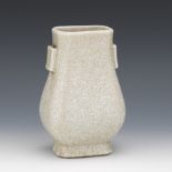 Chinese Porcelain Gu-Type Crackle Glaze Vase