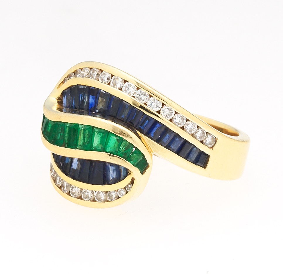 Charles Krypell Gold, Blue Sapphire, Emerald and Diamond Scroll Fashion Ring - Image 3 of 6