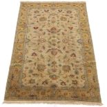 Fine Hand-Knotted Mahal Sultanabad Carpet