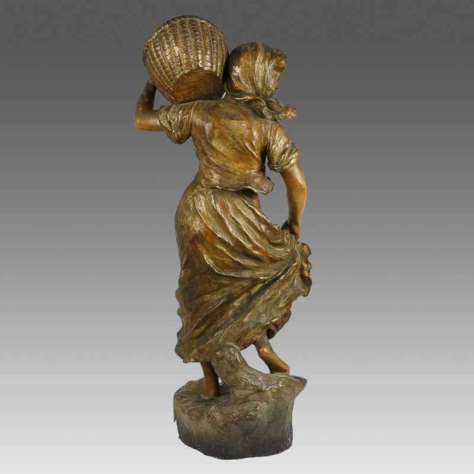 Goldscheider - Skulptur um 1900, rs. Marke, Nr. 2909 66 16, Keramik, braun u. goldfarben gefasst, - Bild 13 aus 17