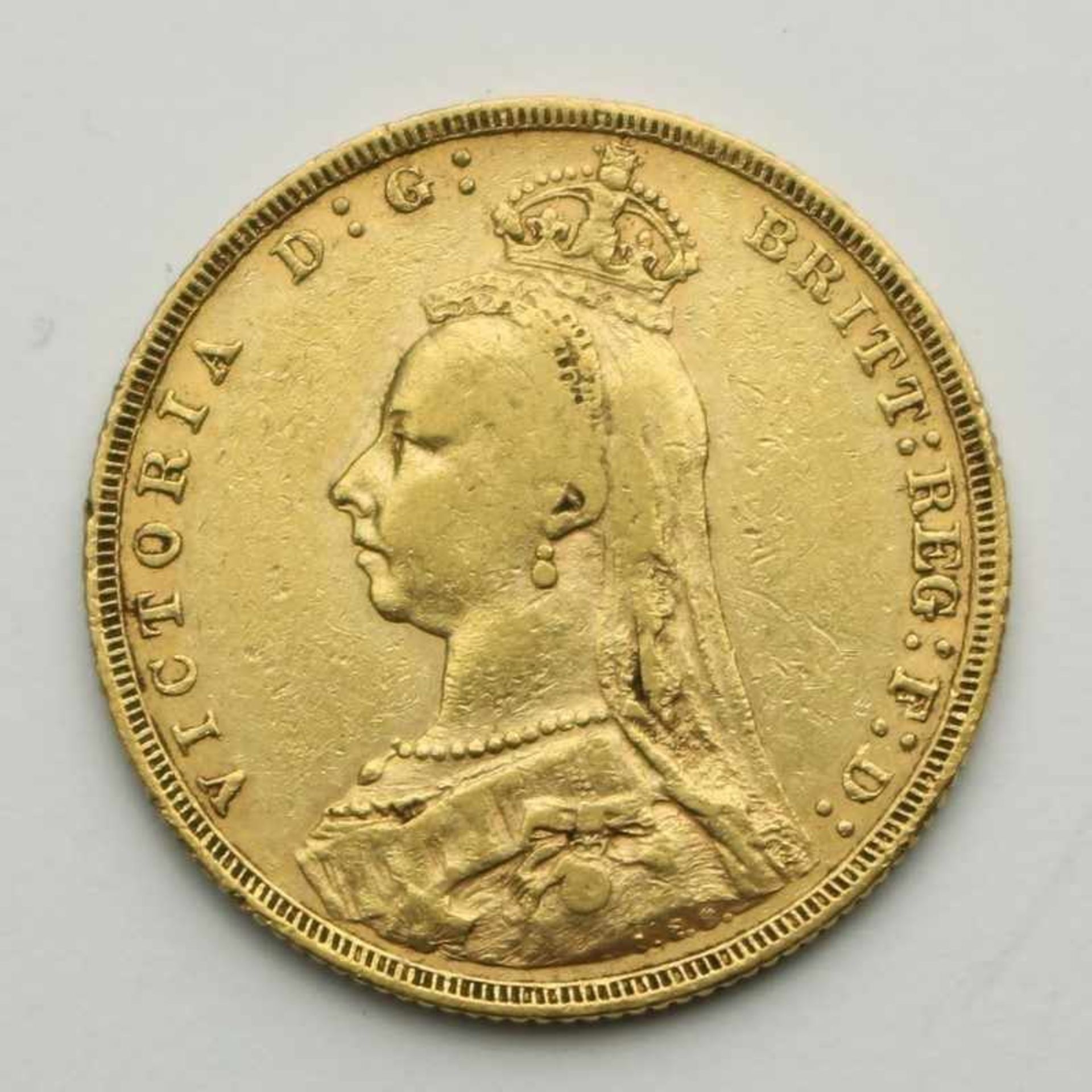 Gold England - Sovereign 1888 Victoria, D 2,2 cm, G 7 g, vz