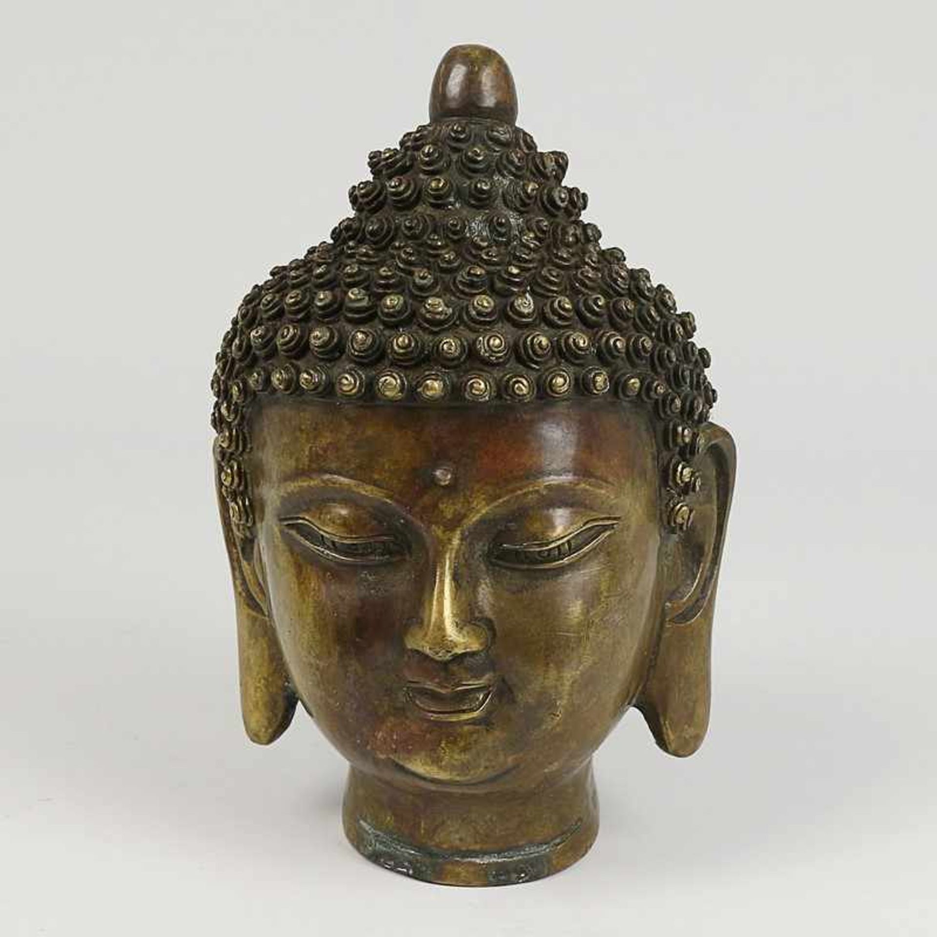 Buddhakopf - Indochina 20.Jh, Bronze, patiniert, am Boden m. chinesischen Zeichen gem.,