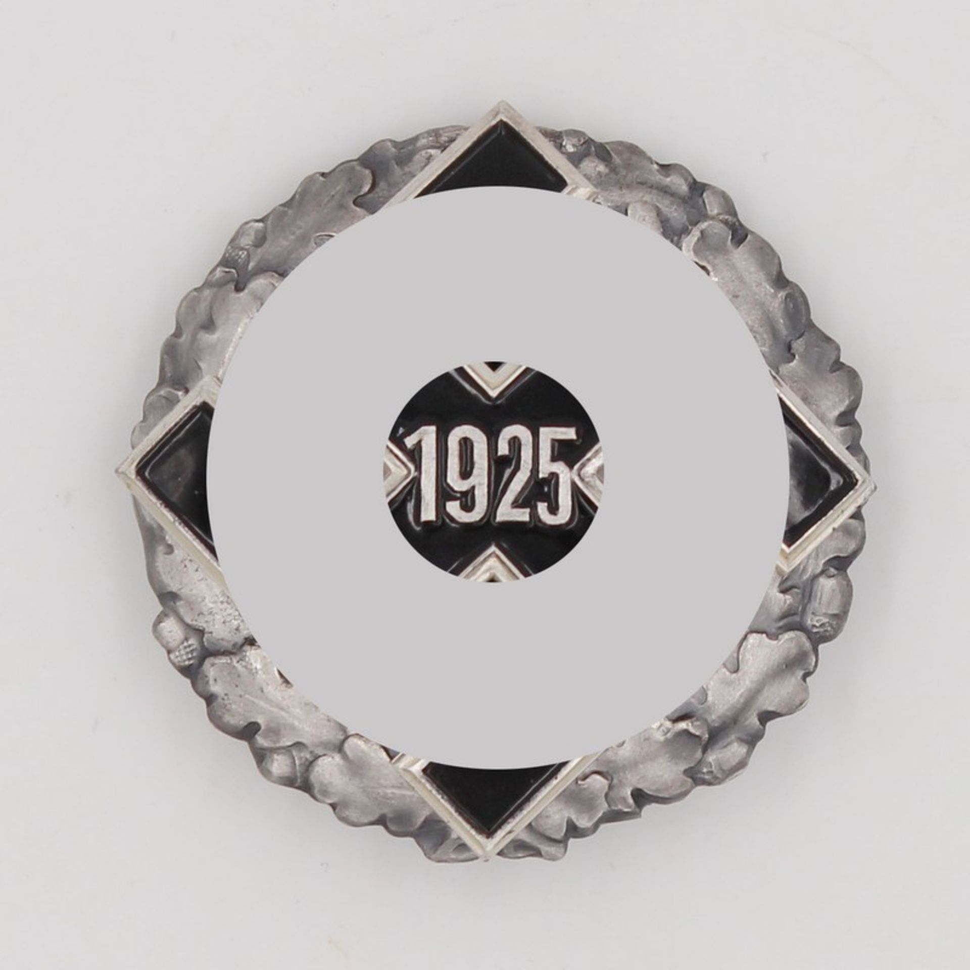 Abzeichen wohl Gau-Abzeichen für Mitglieder der NSDAP seit 1925, Si 800, mittig Swastika schwarz - Bild 2 aus 3