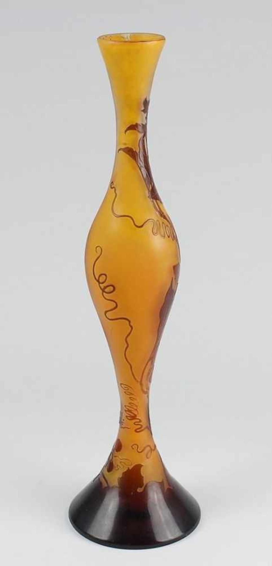 Gallé - Vase um 1900, Jugendstil, Emile Gallé, Frankreich, farbloses Glas, gelborange unterfangen, - Bild 5 aus 5