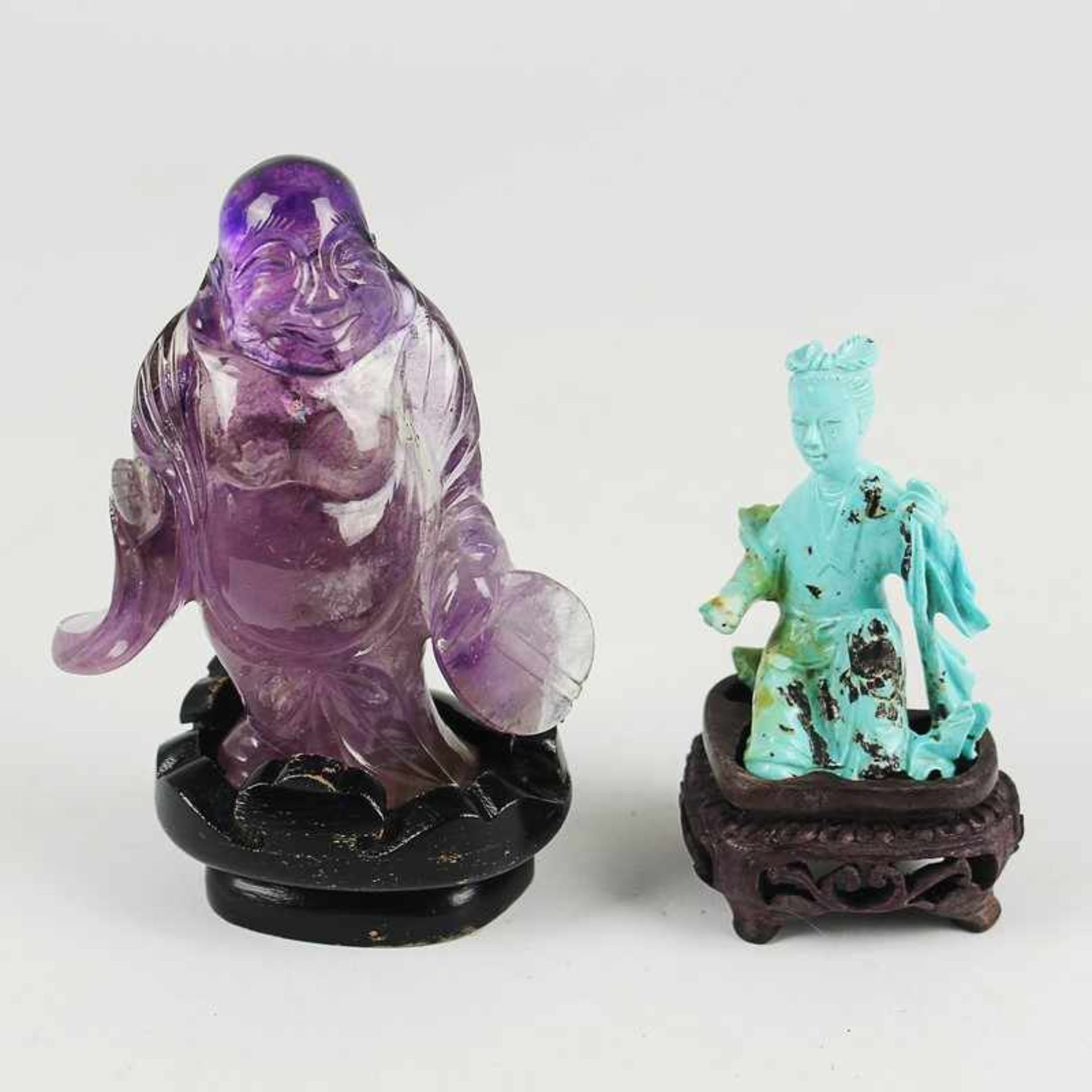 Figuren - Halbedelstein 2 St.,Türkis u. Amethyst, vollplastische Schnitzerei, 1x stehende Figur