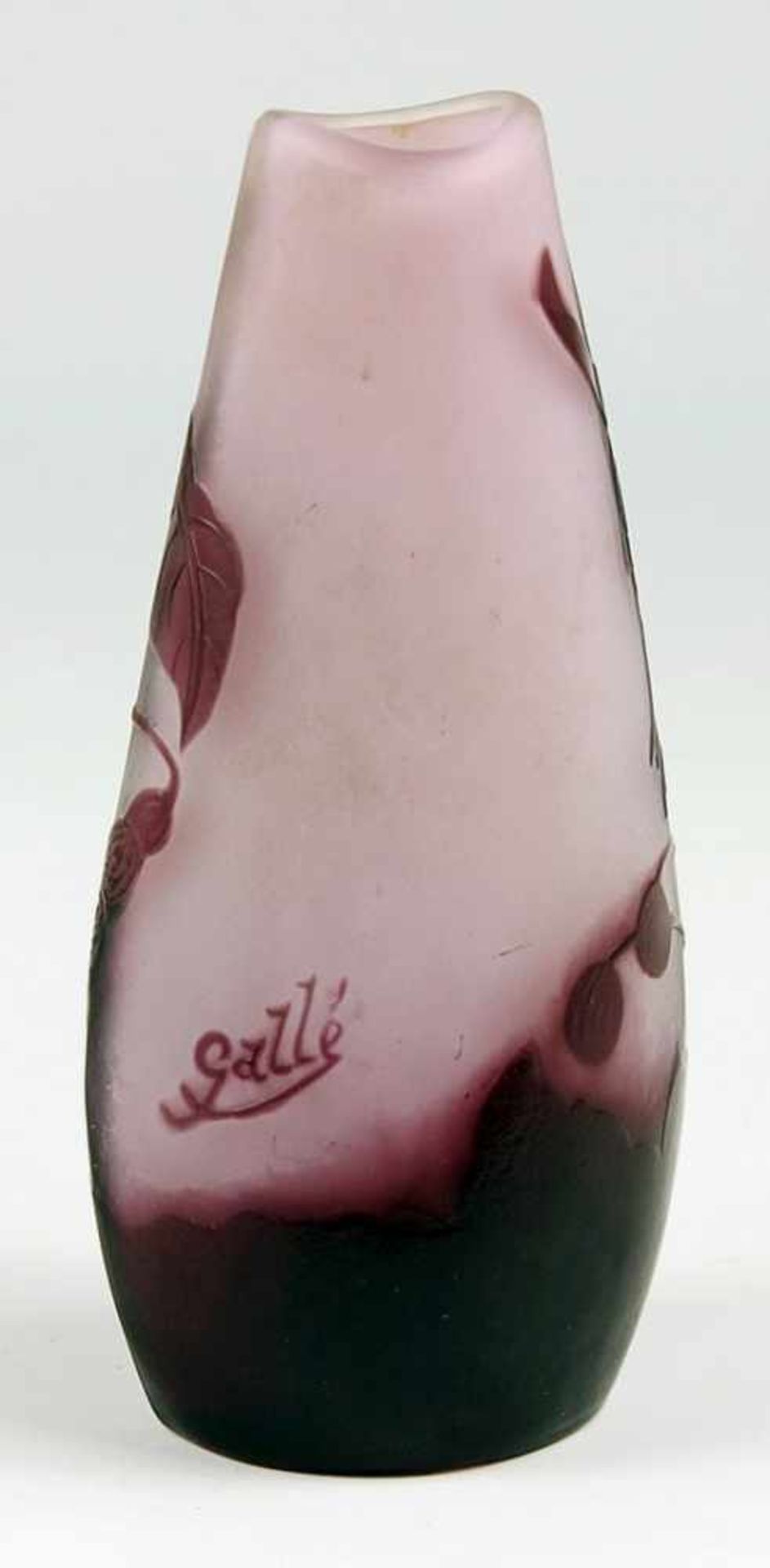 Gallé - Ziervase 1906/14, Emile Gallé, Frankreich, farbloses Glas, milchig weiß unterfangen, - Bild 2 aus 3