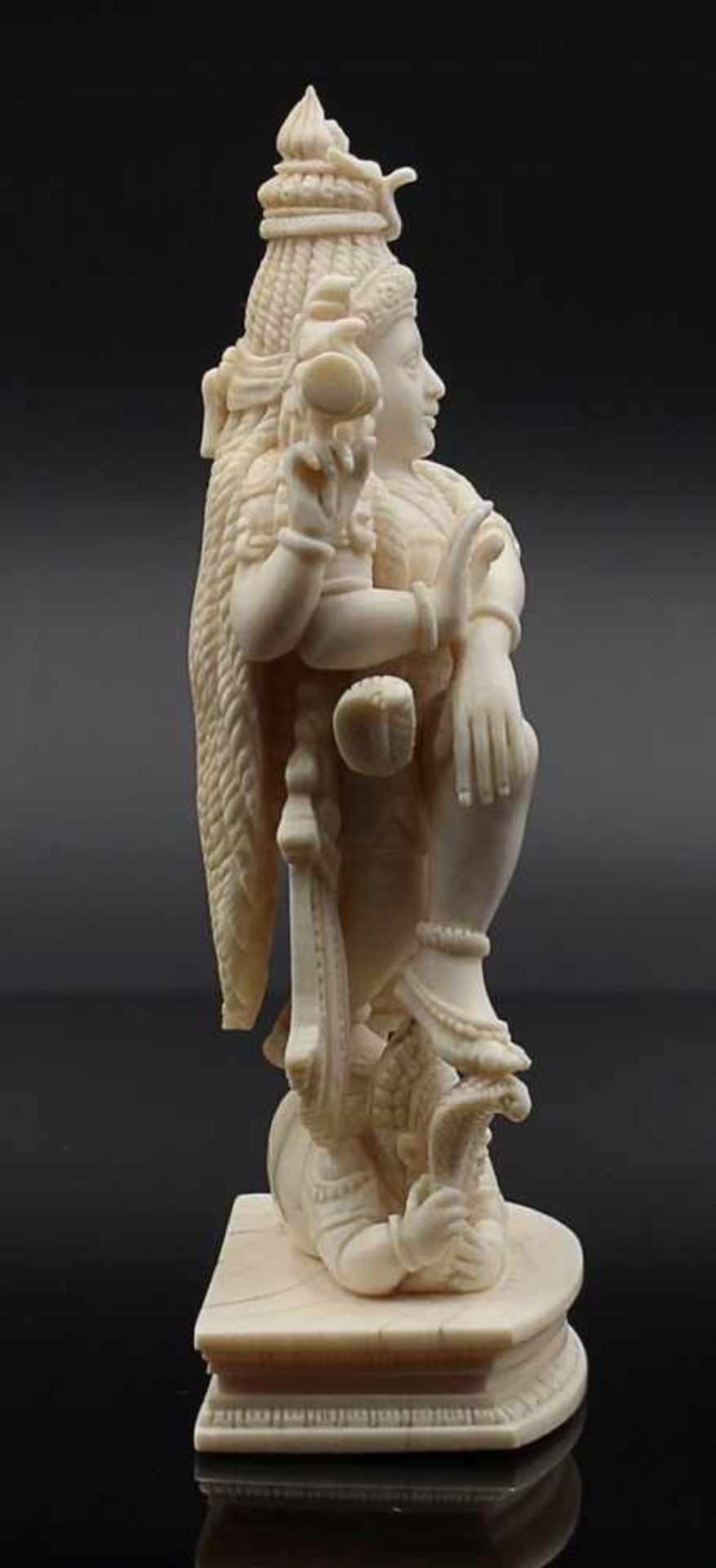 Figur 1.H. 20.Jh., Indien, vollplastische Beinschnitzerei, tanzender Shiva Nataraja, detailreiche - Bild 2 aus 5