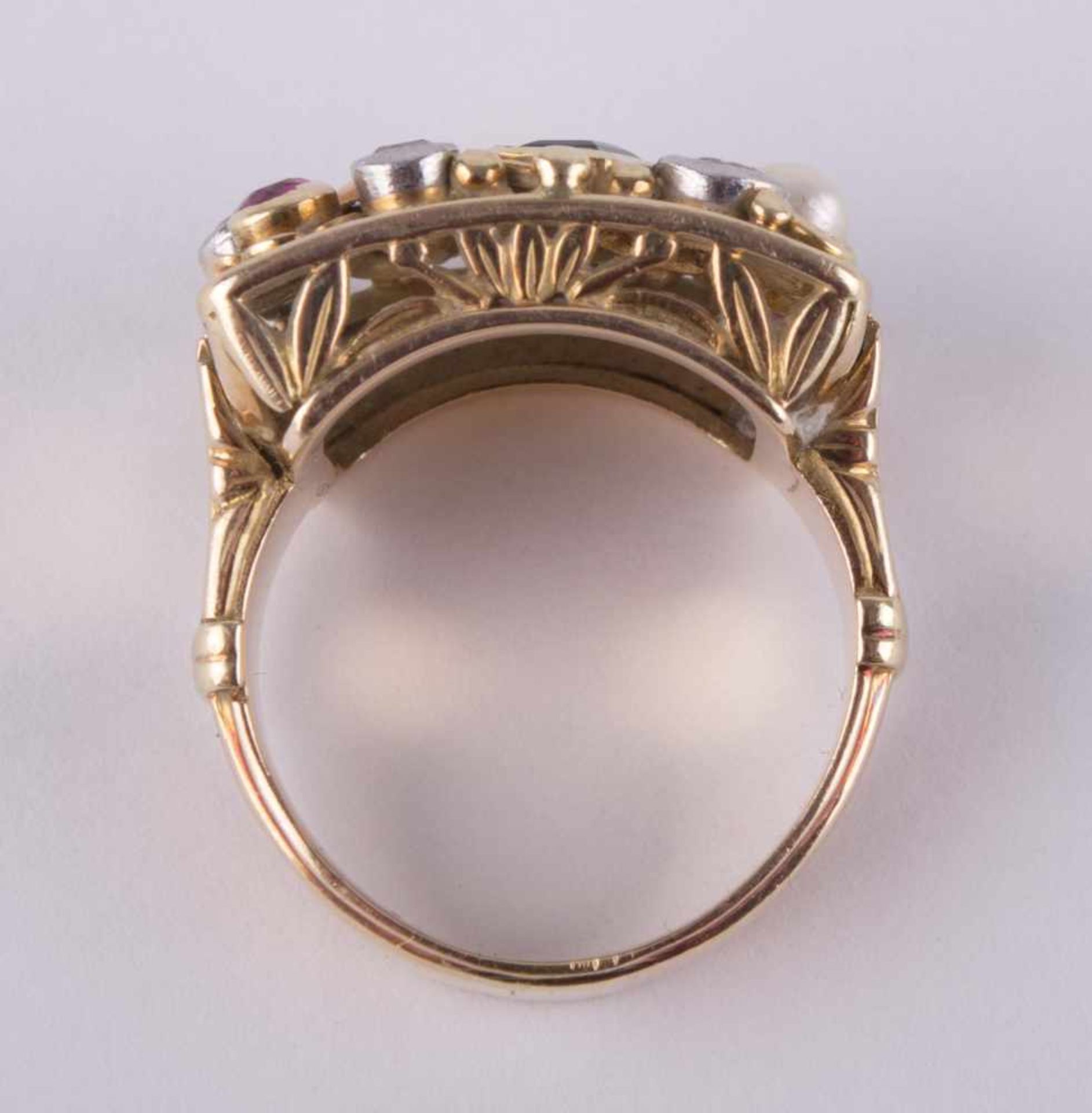 Herren/Damen-Ring / Men´s/Women´s Ring GG 585/000, sogenannter Gemüsering, besetzt mit 5 Diamanten - Image 4 of 6