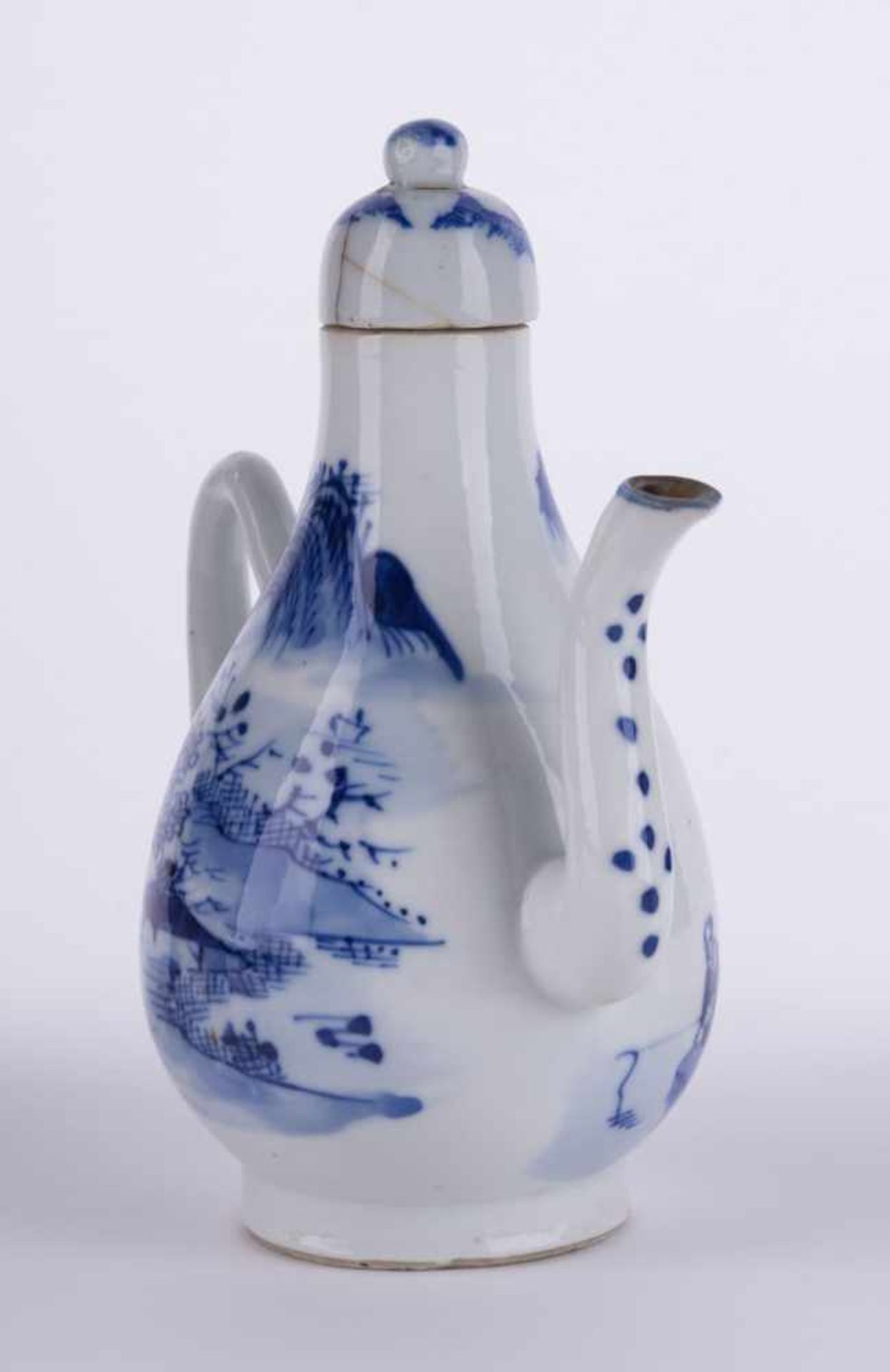 Kanne China 19. Jhd. / Pot, China 19th century blau weiß Malerei, unterm Stand alte Sammlungsnummer, - Image 3 of 5