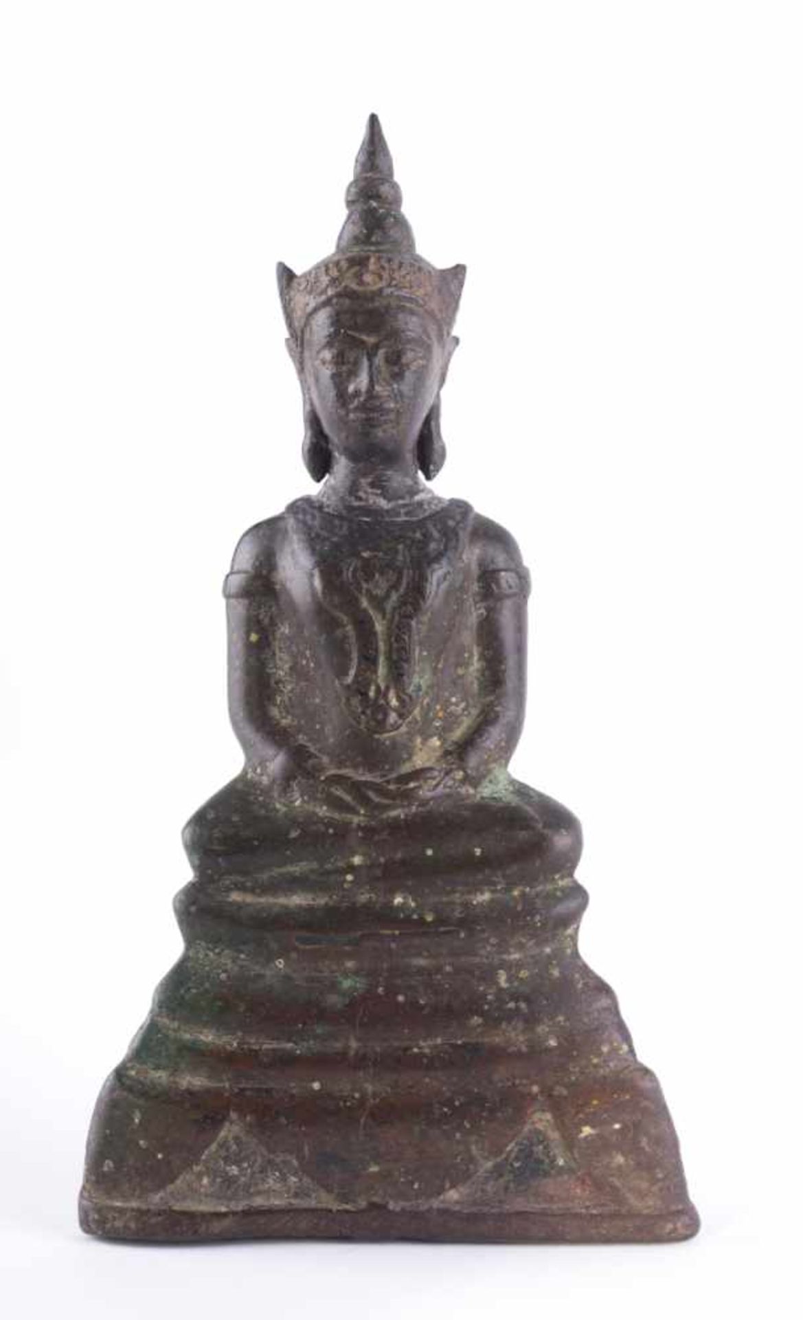 Buddha Thailand wohl 15./16. Jhd / Buddha, Thailand probably 15th/19th century Bronze, H: 18,5 cm