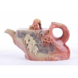 Teekanne China Speckstein, fein beschnitzt, H: 10 cm, B: 16 cm Tea pot China soapstone, finely