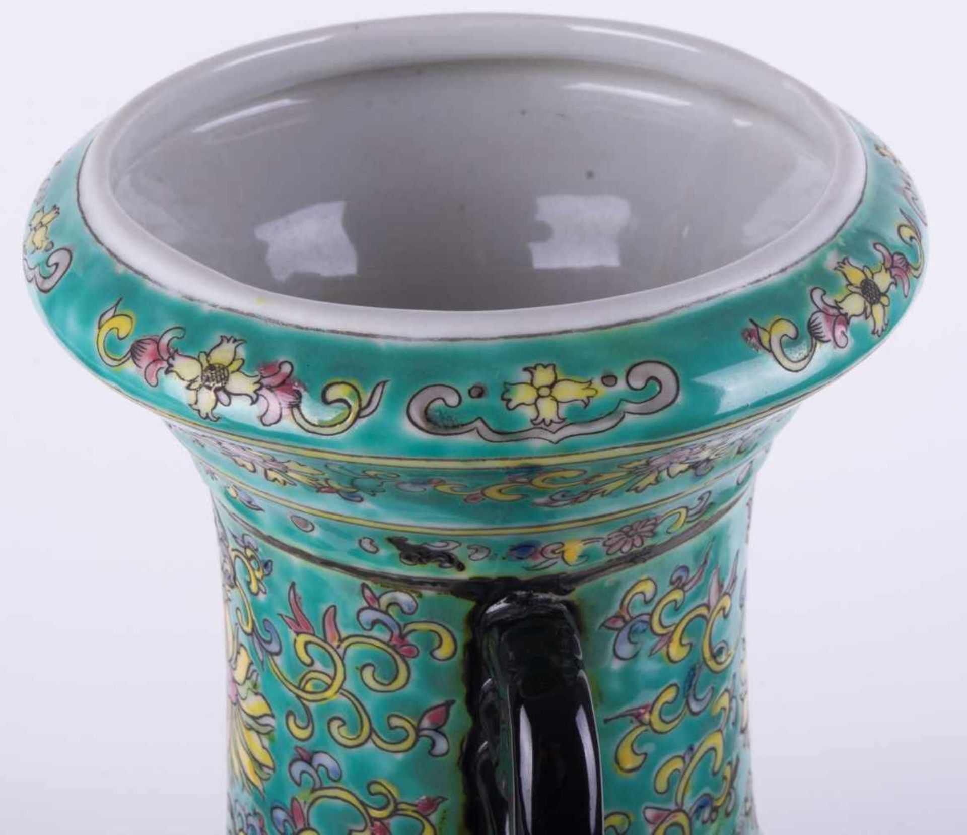 Vase China farbig staffiert, mit blauer 6 Zeichen Kangxi-Marke Unterglasur, H: 43 cm Vase China - Bild 4 aus 5