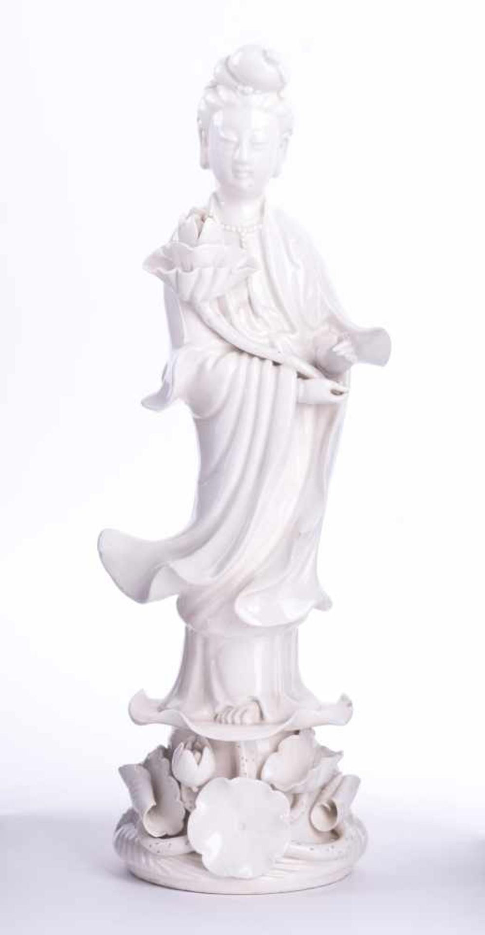 Guanyin Blance de Chine 19. Jhd. Zeigefinger bestoßen, H: 31,5 cm Guanyin Blance de Chine, 19th