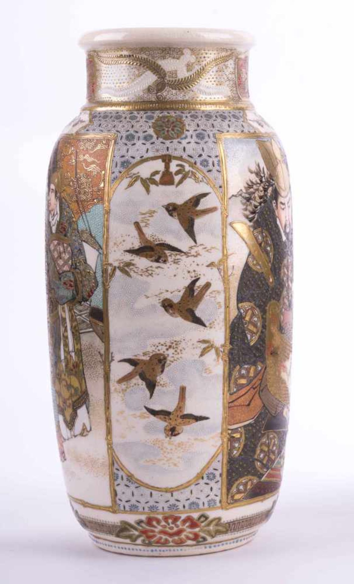 Satsuma Vase, Japan 2. Hälfte 19. Jhd. äußerst feine Bemalung, gold- und farbstaffiert, - Bild 4 aus 6