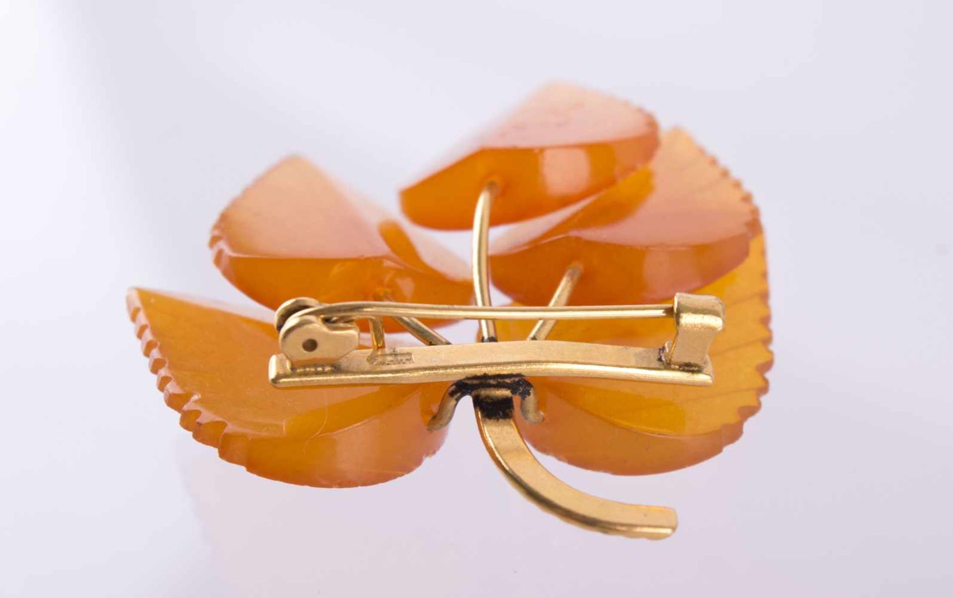 Bernstein-Brosche ca. 48 mm x 42 mm amber brooch dimensions approx. 48 mm x 42 mm - Image 3 of 4