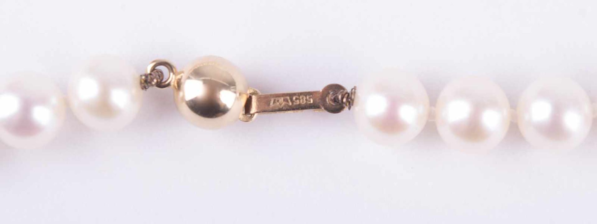 Perlenkette Verschluss GG 585/000, L: 42 cm, Pearl necklace clasp yellow gold 14 kt, lenght: 42 cm - Bild 3 aus 3