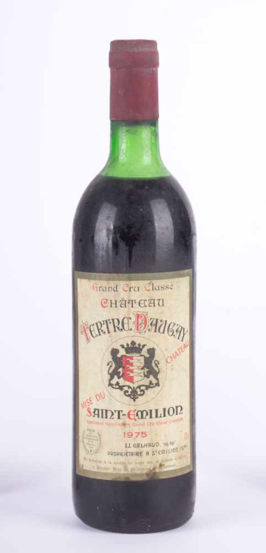 Tertre Daugay Saint Emilion 1975 Füllstand normal, Etikett fleckig, 0,73 l Tertre Daugay Saint