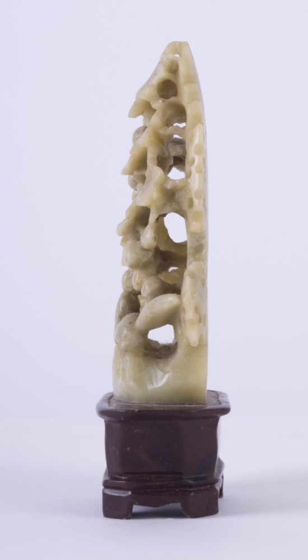 Speckstein-Schnitzerei China 19. Jhd.feine detailgetreue Schnitzerei, H: 12 cmSoapstone carving - Bild 2 aus 3