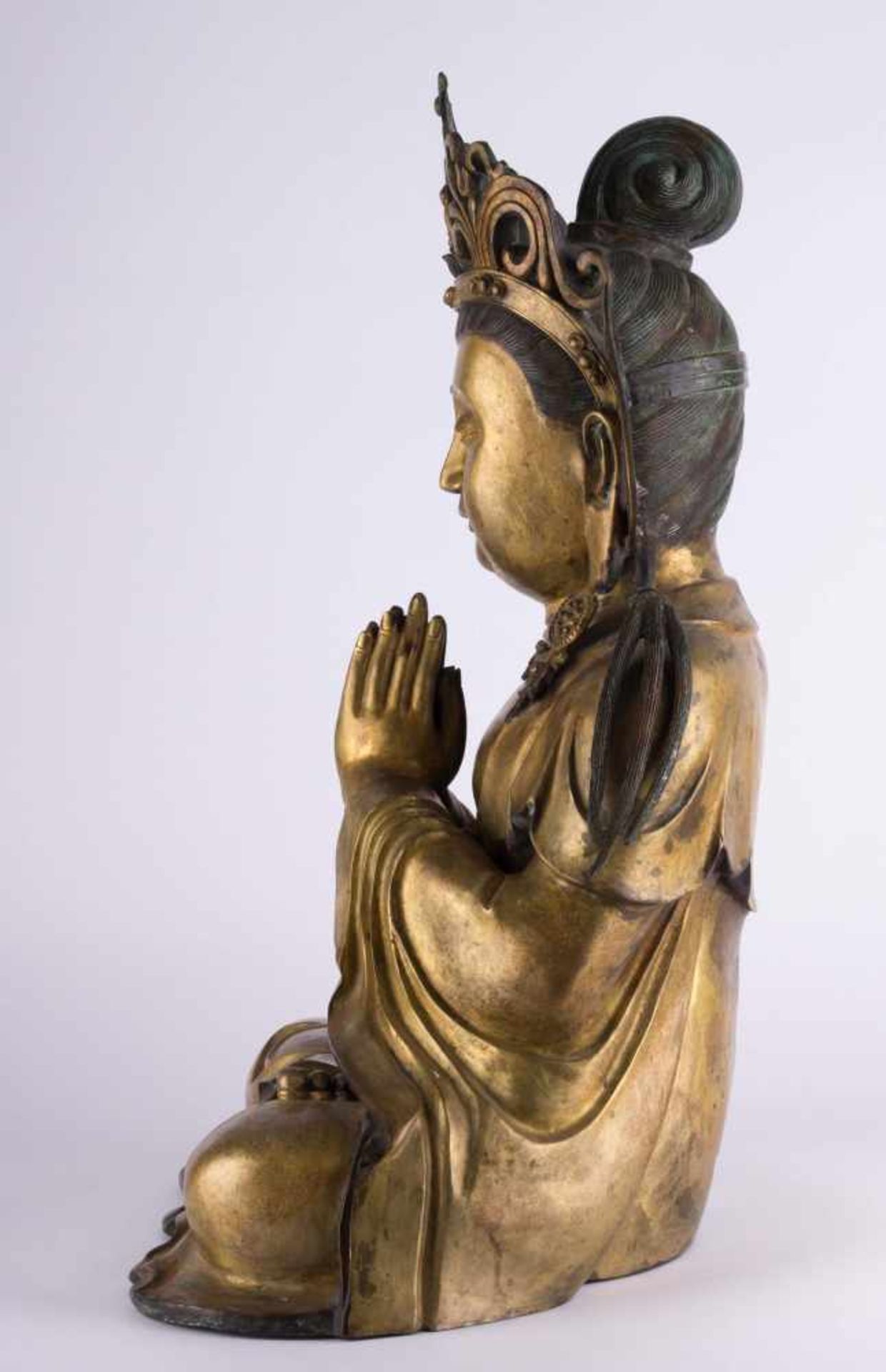 Exzellente und große Bronze der Guanyin China 18./19. Jhd.| Excellent and great bronze of Guanyin - Bild 2 aus 8