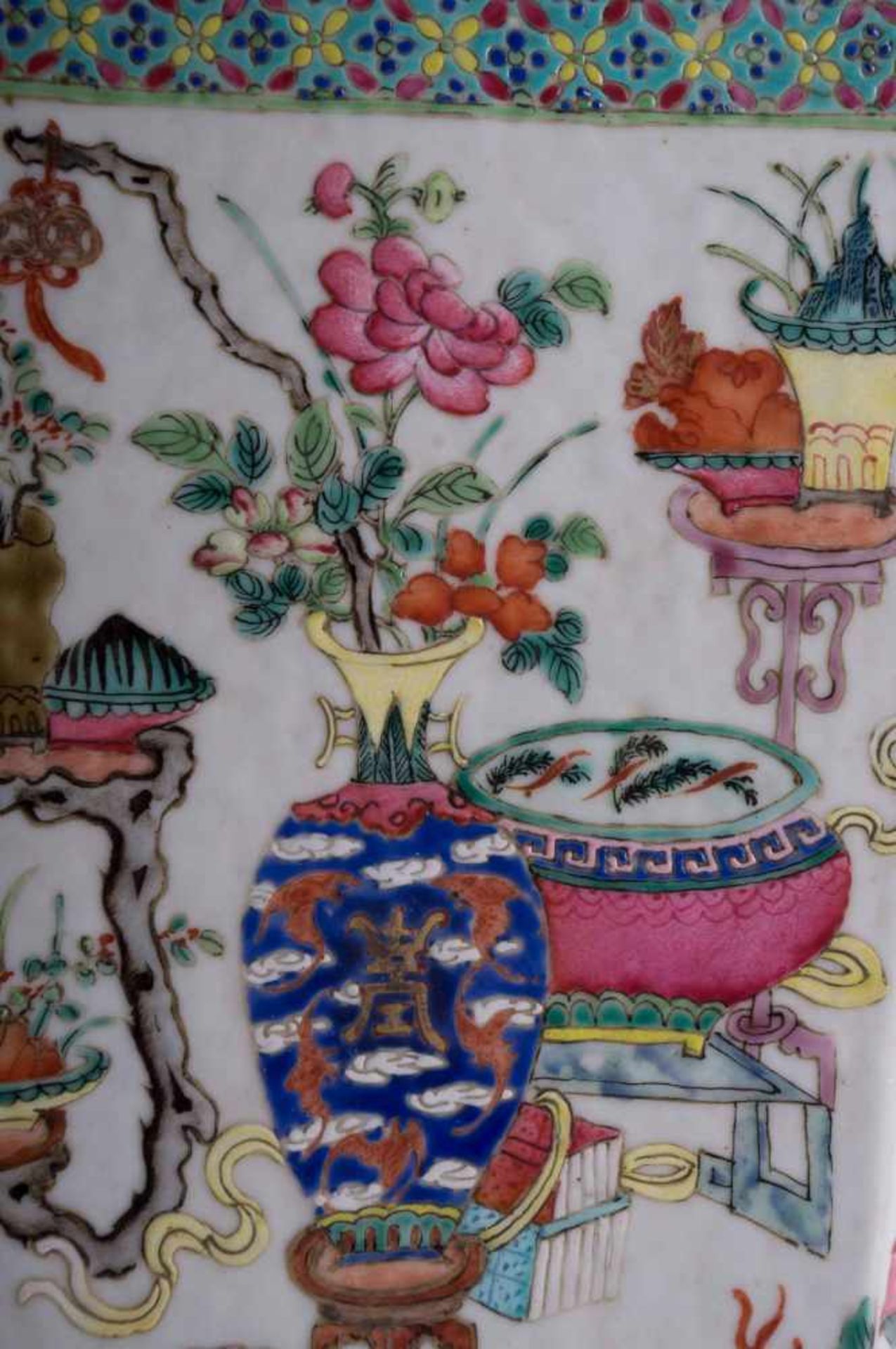 Paar prächtige Palastvasen China 18./19. Jhd. / Pair of splendid palace vases, China 18th/19th - Image 4 of 9