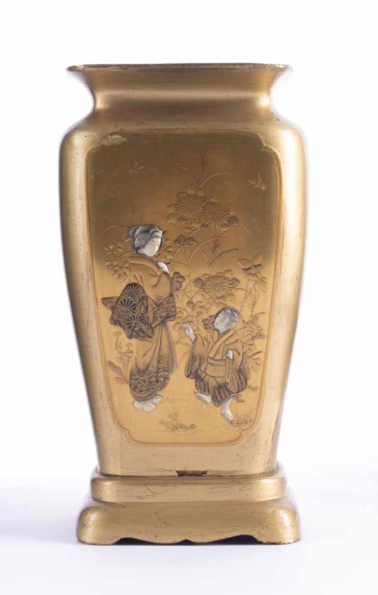 Lackvase Japan Meiji PeriodeHiramaki-e, äußerst fein mit reliefiertem Dekor, teils mit Bein- und - Image 2 of 6