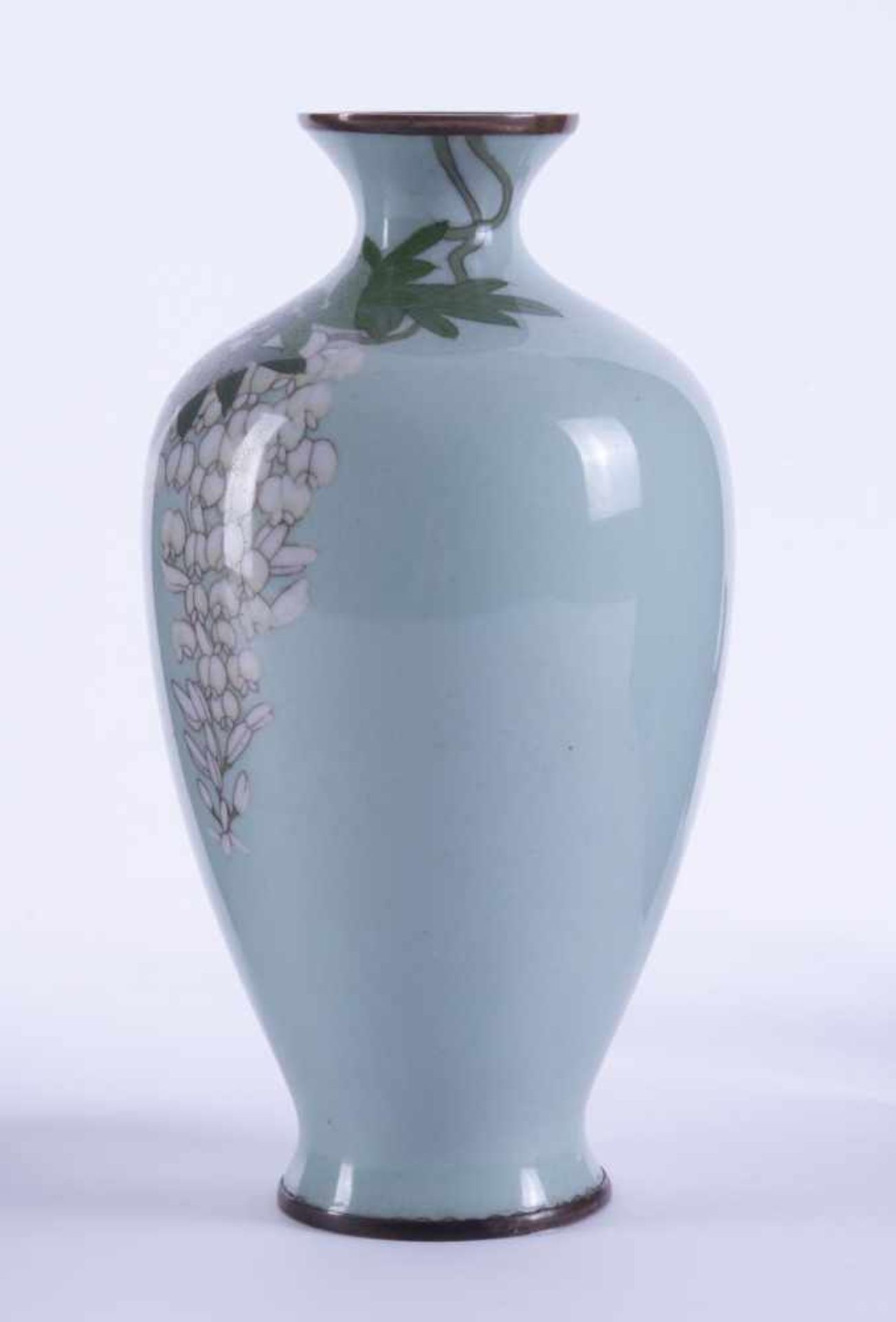 Cloisonné-Vase Japan Meiji Periodeverziert mit floralem Dekor, H: 16 cmCloisonné vase Japan Meiji - Bild 3 aus 4