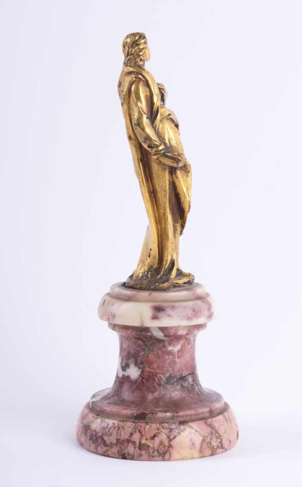 Venezianische Bronze 18. Jhd.Bronze feuervergoldet, Johannes der Täufer, auf Marmorsockel stehend, - Bild 2 aus 5