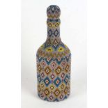 Flasche mit Glasperlstickerei um 1880 zylindrischer Glaskorpus, Hals mit abgestetztem Rand, komplett