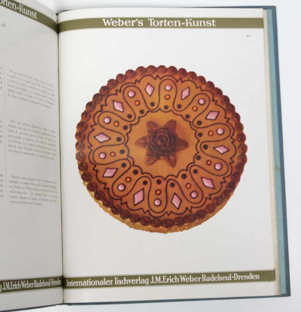 Weber's Torten- Kunst Ein Vorlagen- Album mit 40 Tafeln in Vierfarbendruck und 8 Tafeln in Duplex- - Image 2 of 2
