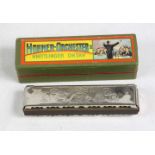 Hohner Mundharmonika mit Schutzmarke Hohner- Orchester Knittlinger Oktav, ca. 11 x 3 x 1,8 cm,