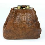 Damen Lederhandtasche braunes Leder, Handtasche in Trapezform, mit Metallbügel, Verschluß sowie