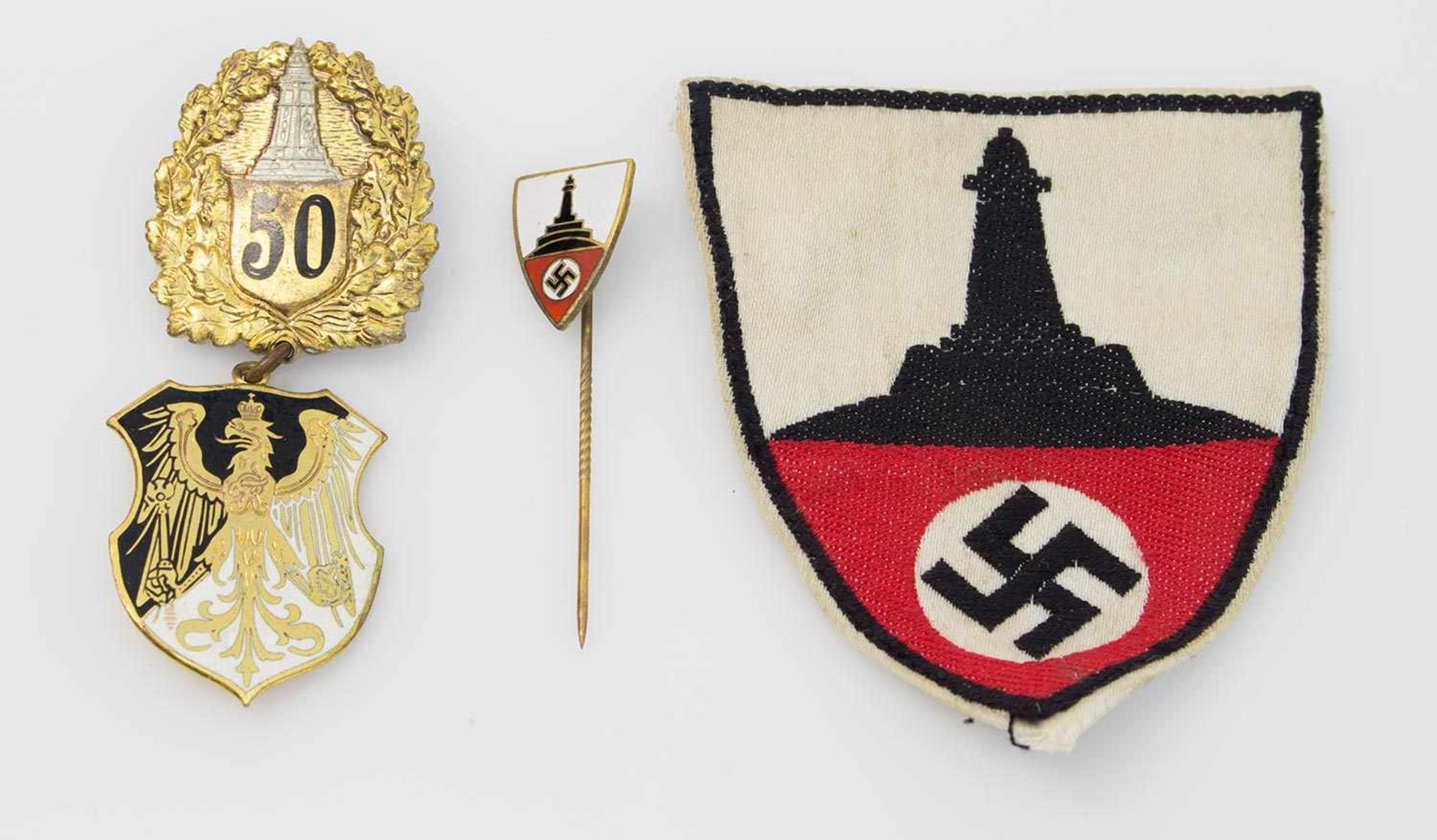 Lot Preussischer Landes-Kriegerverband, Mitgliedsnadel und Ärmelabzeichen (Stoff, gewebt), Abzeichen